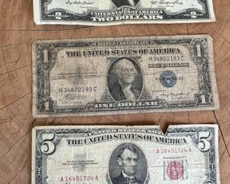 606 Silver Certificate and Legal Tender Notes