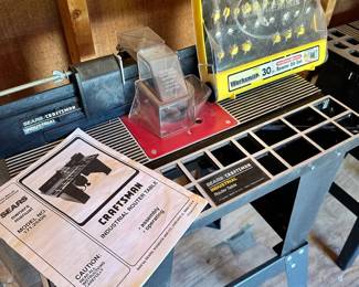 917 Craftsman Industrial Router Table  Bits