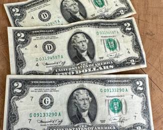 604 1976 Green Seal $2 Federal Reserve Notes 3