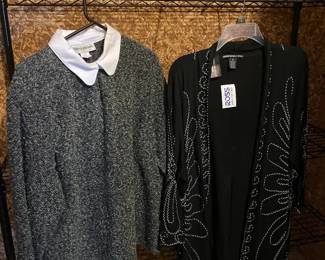 758 Pair Of Ladies Sweaters 