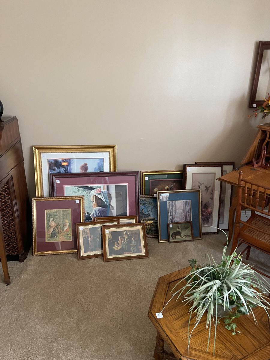 Estate Sale by The Junque Ladies in Ironton, OH starts on 6/21/2024
