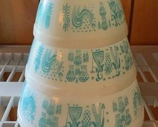 Pyres Turquoise Amish Butterprint - Never Used