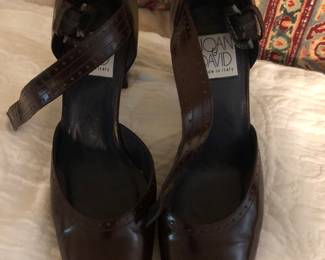 Joan and David heels 6 1/2