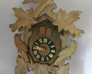 Vintage Black Forest cuckoo clock