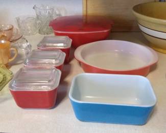 Pyrex dishes