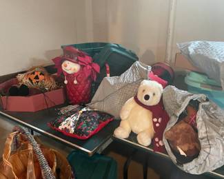 . . . more holiday items