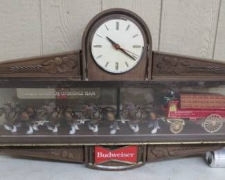 Vintage 34" Budweiser Clydesdale Horses Clock - Lights Up & Runs