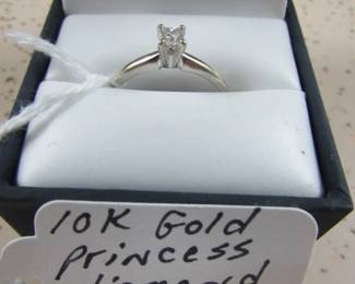 10K Gold, Princess Diamond Solitaire Ring