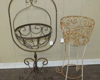 Metal Flower Pot Stands