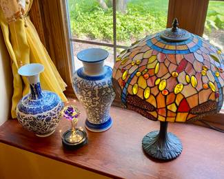 Stained glass lamp dragonfly 