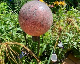 Gazing ball with stand