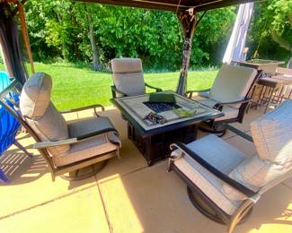 Outdoor patio set Four chairs with coffee table built in firepit