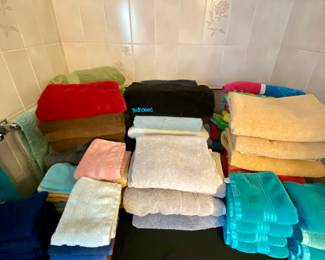 Towels, bath, hand, beach and washcloths 