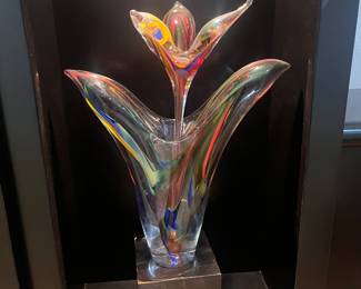 Incredible hand blown glass piece 