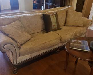 BERNHARDT Sofa w matching loveseat