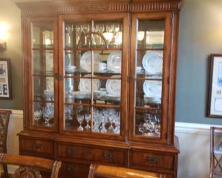 Beautiful LEIGHTON HALL Hutch