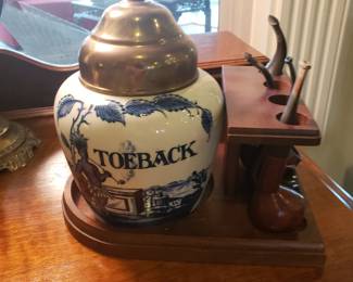 TOEBACK Tobacco Jar & pipes