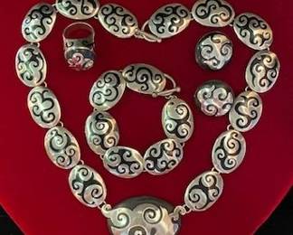 Mexican silver suite $1650. sale price 825.