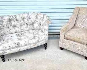Floral Tufted Couch Chair 