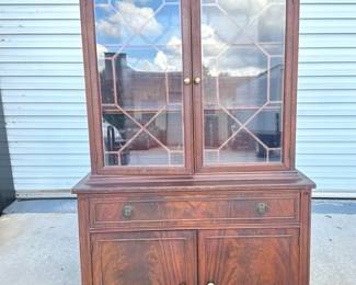 1900s China Cabinet Hutch