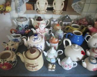 Tea pots 