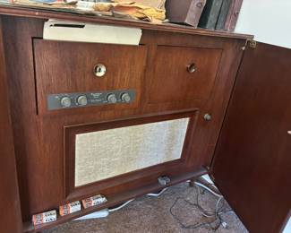 Music Console with Heathkit Amplifier Model A-9B