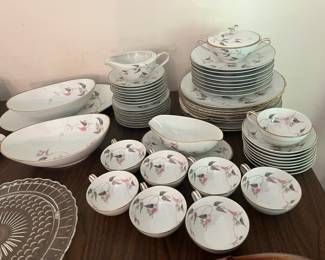 Noritake "Arden" Dinnerware Set