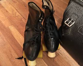 Black Leather Lace Up Roller Skates