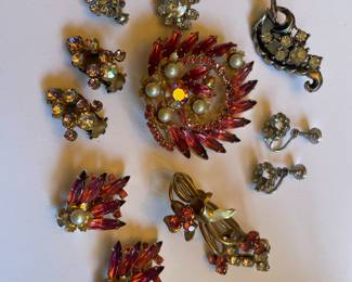 Assortment of Jewelry