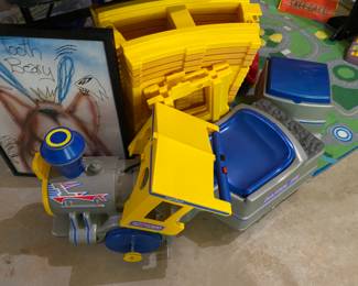 RIDE ON TOY TRAIN WITH TRACKS