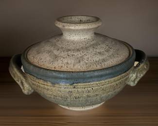 Stoneware 