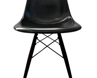 $190 USD      Case Study Side Shell Dowel Black Chair JB240-02     Elevate your space with the sophisticated elegance of the Case Study Side Shell Dowel Black Chair. Crafted with a sleek black finish and sturdy dowel legs, this chair exudes luxury and exclusivity. Perfect for adding a touch of artistic flair to any room, it's the perfect combination of style and functionality.
Dimensions: 18.5 x 19 x 31"H  |  Seat: 18H in
Condition: On of the legs has a small part of the wood that has broken off.  It does not affect the stability nor can you see it unless you look under the chair.
Local pick up Lake Oswego, Oregon.  Contact us for shipper suggestions.      https://goodbyhello.com/products/article-white-canopy-trundle-storage-bed-240-01-brand-copy?_pos=9&_sid=9845e4c55&_ss=r