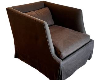 $680 USD PRICE DROP - Cisco Brown Linen Arm Chair JB240-19      The epitome of sophistication and luxury. Crafted with sumptuous brown linen and a sleek design, this arm chair adds a touch of elegance to any room. Relax in style and indulge in the finest comfort with this premium piece.
Dimensions: 31 x 38 x 30"H  |  Seat: 23 x 25 x 18"H 
Condition: Used in very good condition commensurate with age and use. 
Local pick up Lake Oswego, OR 97035.  Shipping suggestions available upon request.       https://goodbyhello.com/products/queen-empire-canopy-bed-in-rosewood-finish-240-18-copy?_pos=2&_sid=9845e4c55&_ss=r