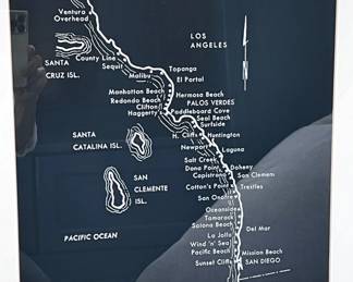 $85 USD     California Surf Spots Black & White Print Art JB240-28     Discover the beauty of California's iconic surf spots with our premium Black & White Print Art. Featuring a sleek design and high-quality materials, this piece adds a touch of sophistication to any space. Channel the essence of coastal living and elevate your decor with this exclusive artwork.
Dimensions: 19.5 x 25.5 in
Condition: Used in very good condition commensurate with age and use. 
Local pick up Lake Oswego, OR 97035.  Shipping suggestions available upon request.      https://goodbyhello.com/products/gouischan-oil-painting-houses-in-the-valley-240-27-copy?_pos=13&_sid=9845e4c55&_ss=r