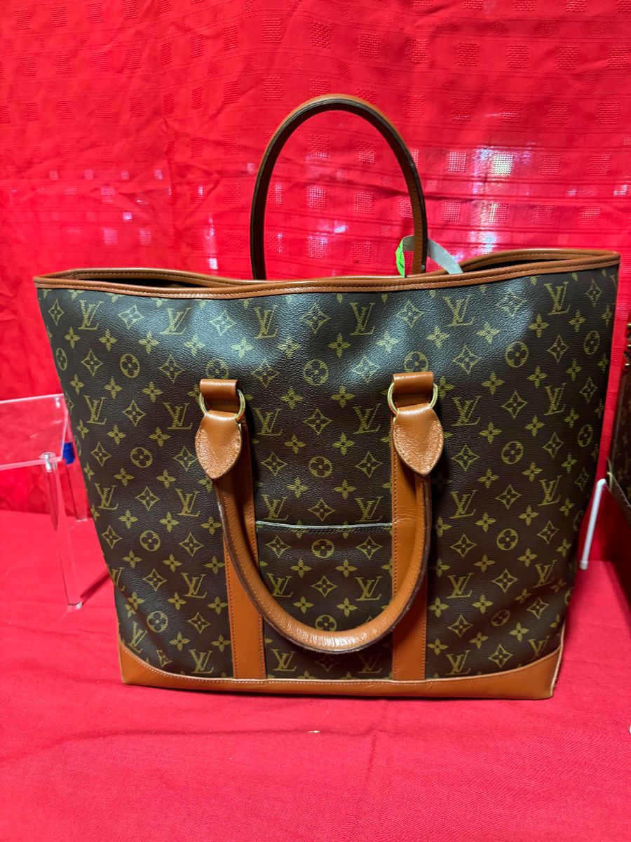 Extra Large Louis Vuitton Tote