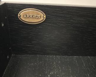 ARHAUS 