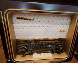 Grundig Radio