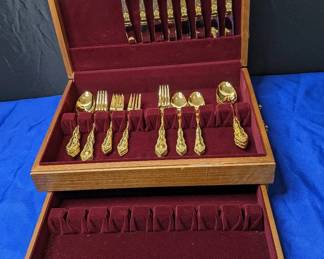 Royal Gallery Silverware