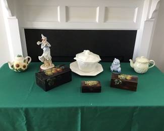 Serving Pot with Lid and Plate, Teapots, Home Decor