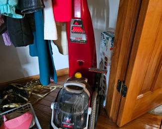 Bissel carpet cleaner steamer