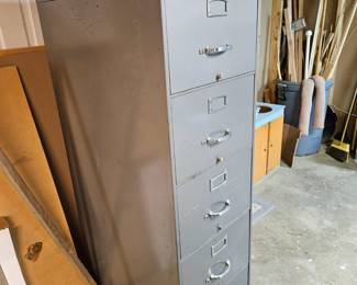 File cabinet