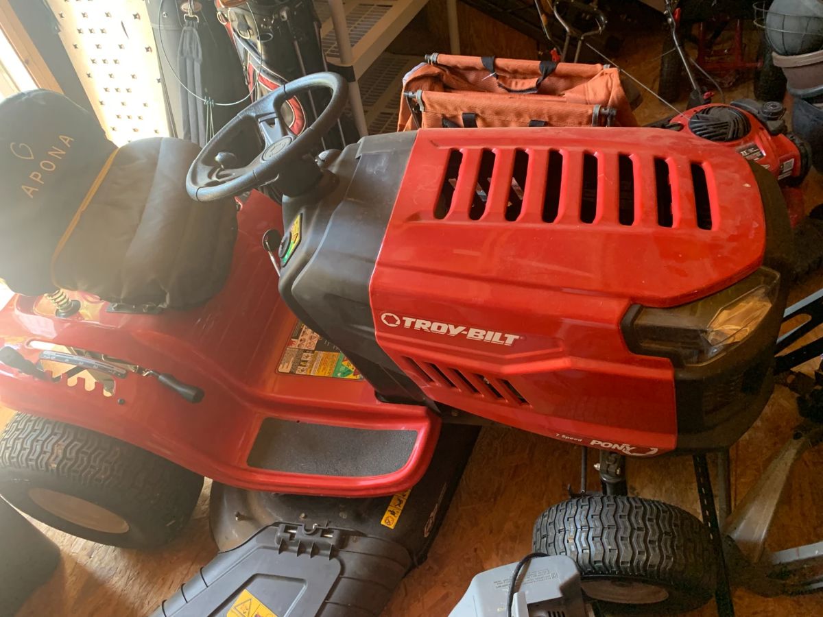 Troy-Bilt Pony Riding Lawnmower