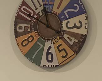 Great selection of framed artwork, wall decor and lamps. 