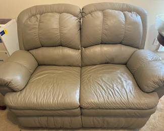 Reclining Sofa