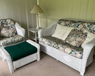 00Sun room furniture