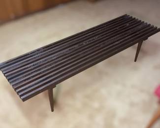 00Slatted bench