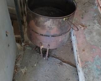 Cast iron fryer 