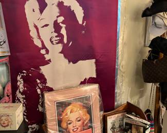 Marilyn Monroe collectibles
