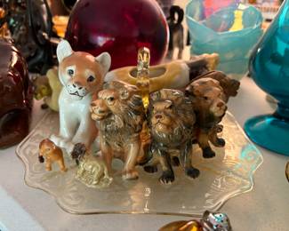 Depression glass, mid century lions