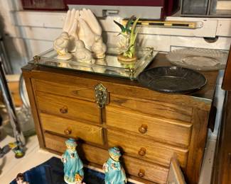 Beautiful oak storage box